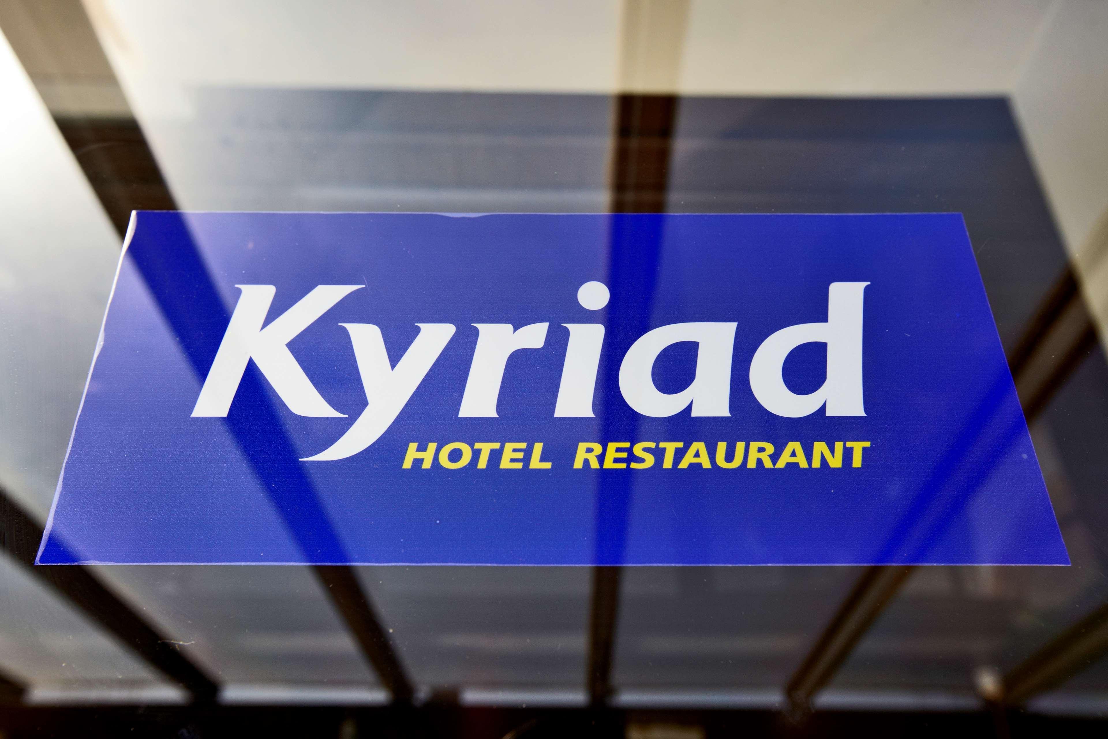 Kyriad Angers Sud Ponts-De-Ce Les Ponts de Ce Bagian luar foto